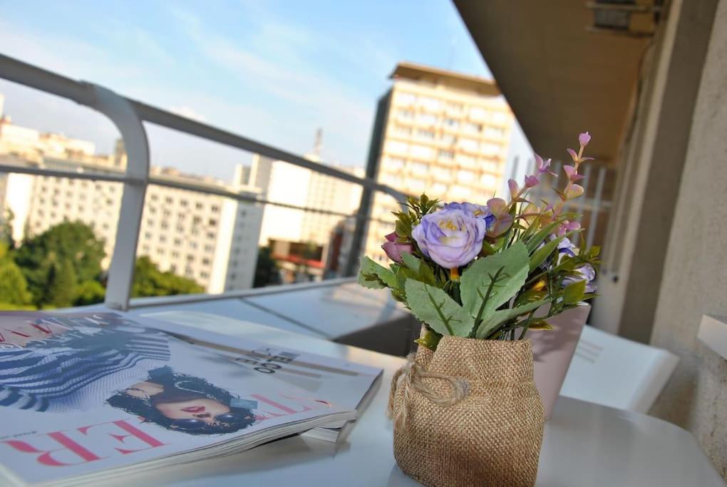 Super Central & Modern Apartment - Great View บูคาเรสต์ ภายนอก รูปภาพ